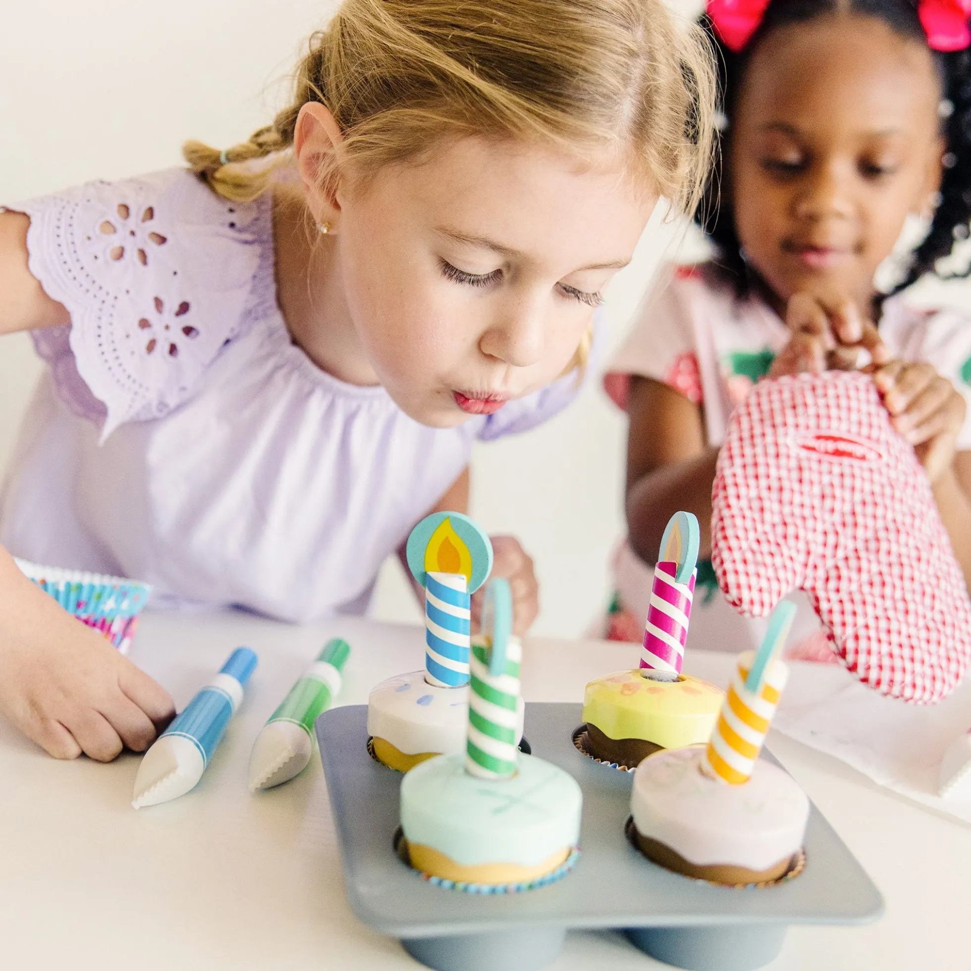Bake & Decorate Wooden Cupcake Play Set