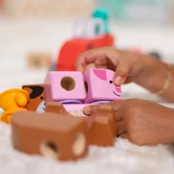 Blockables™ Play Sets Farm and Farm Friends 2-Pack Bundle