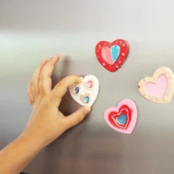 Created by Me! Heart Magnets Wooden Craft Kit
