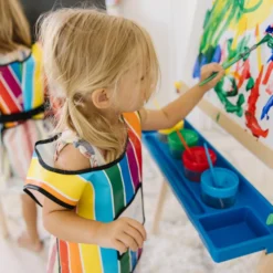 Easel & Accessories Gift Bundle