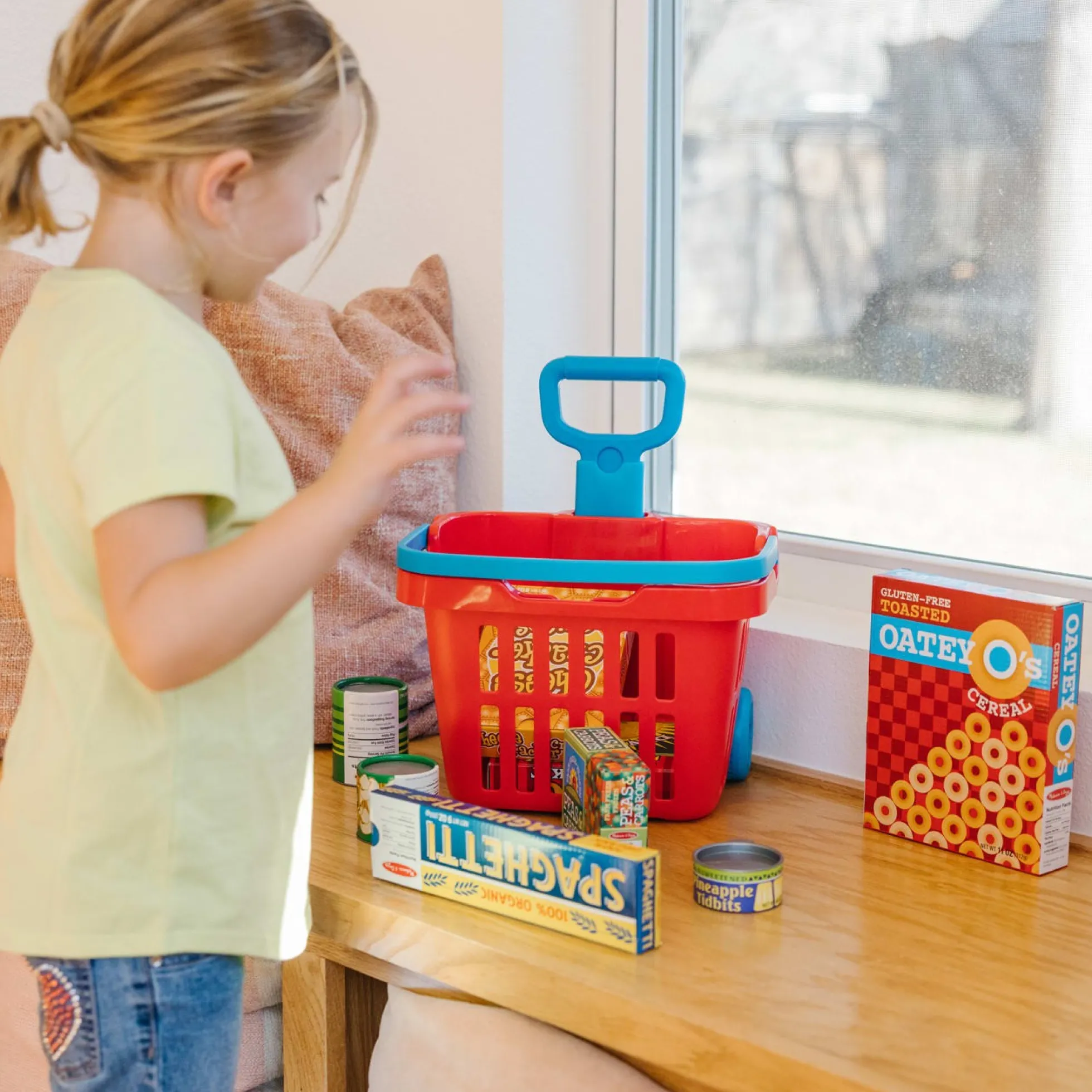Fill & Roll Grocery Basket Play Set