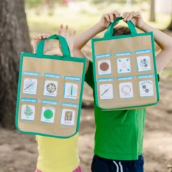 Let’s Explore Indoor/Outdoor Scavenger Hunt Play Set