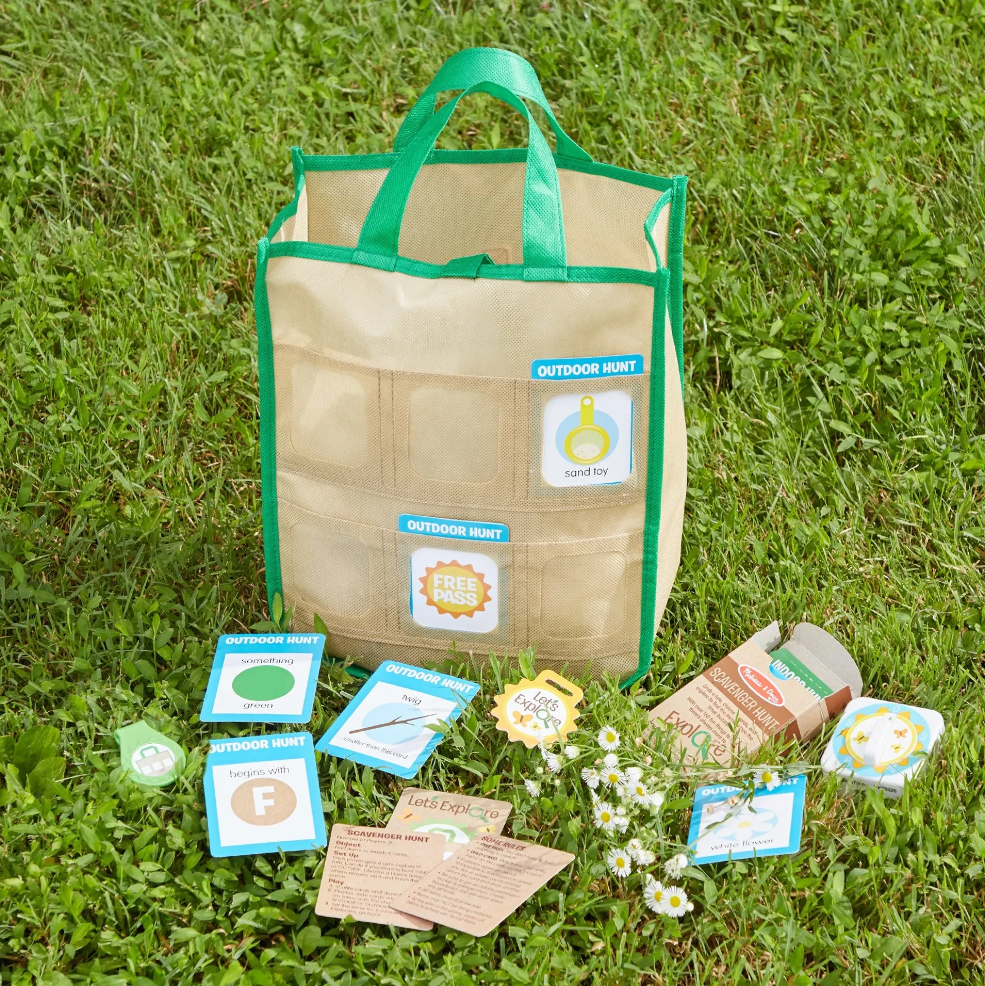 Let’s Explore Indoor/Outdoor Scavenger Hunt Play Set