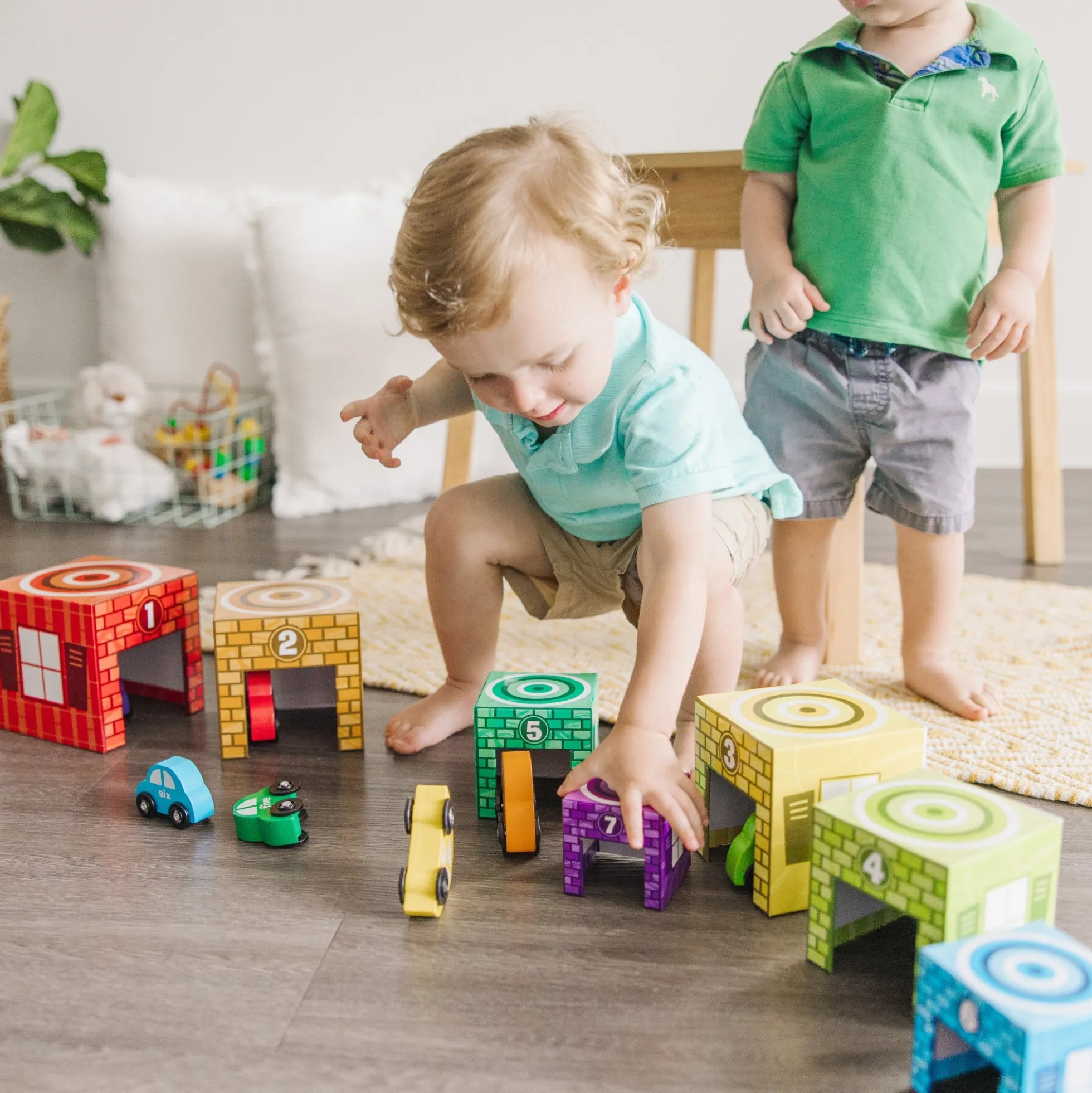 Nesting & Sorting Garages & Cars