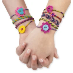 On the Go Crafts - Friendship Bracelets
