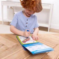 On the Go Water Wow! Water-Reveal Pad – Dinosaurs