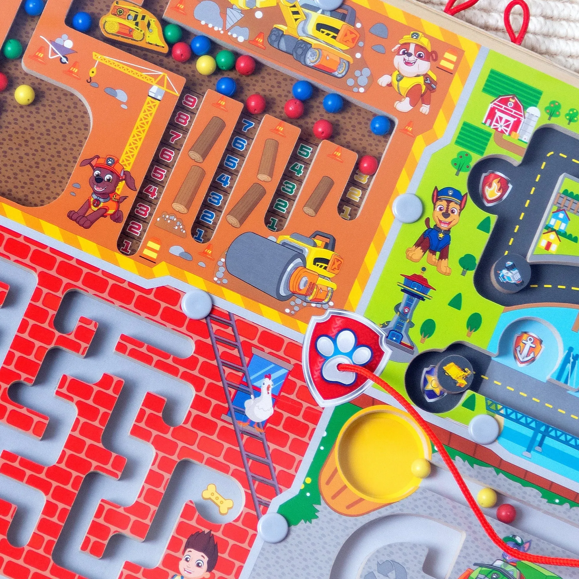 PAW Patrol Wooden 4-in-1 Magnetic Wand Maze Board