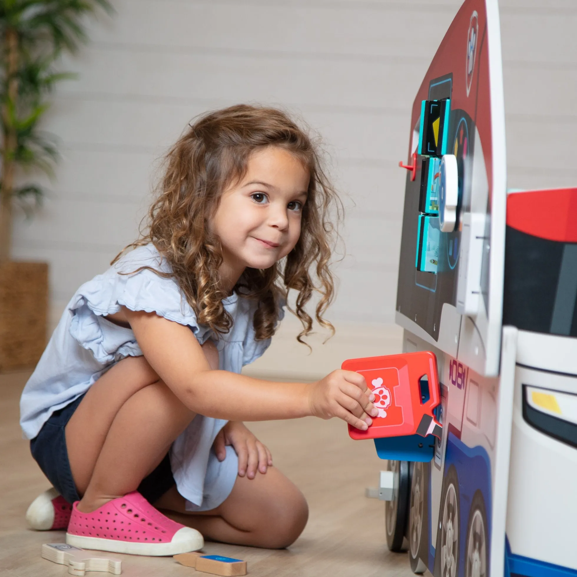 PAW Patrol Wooden PAW Patroller Activity Center