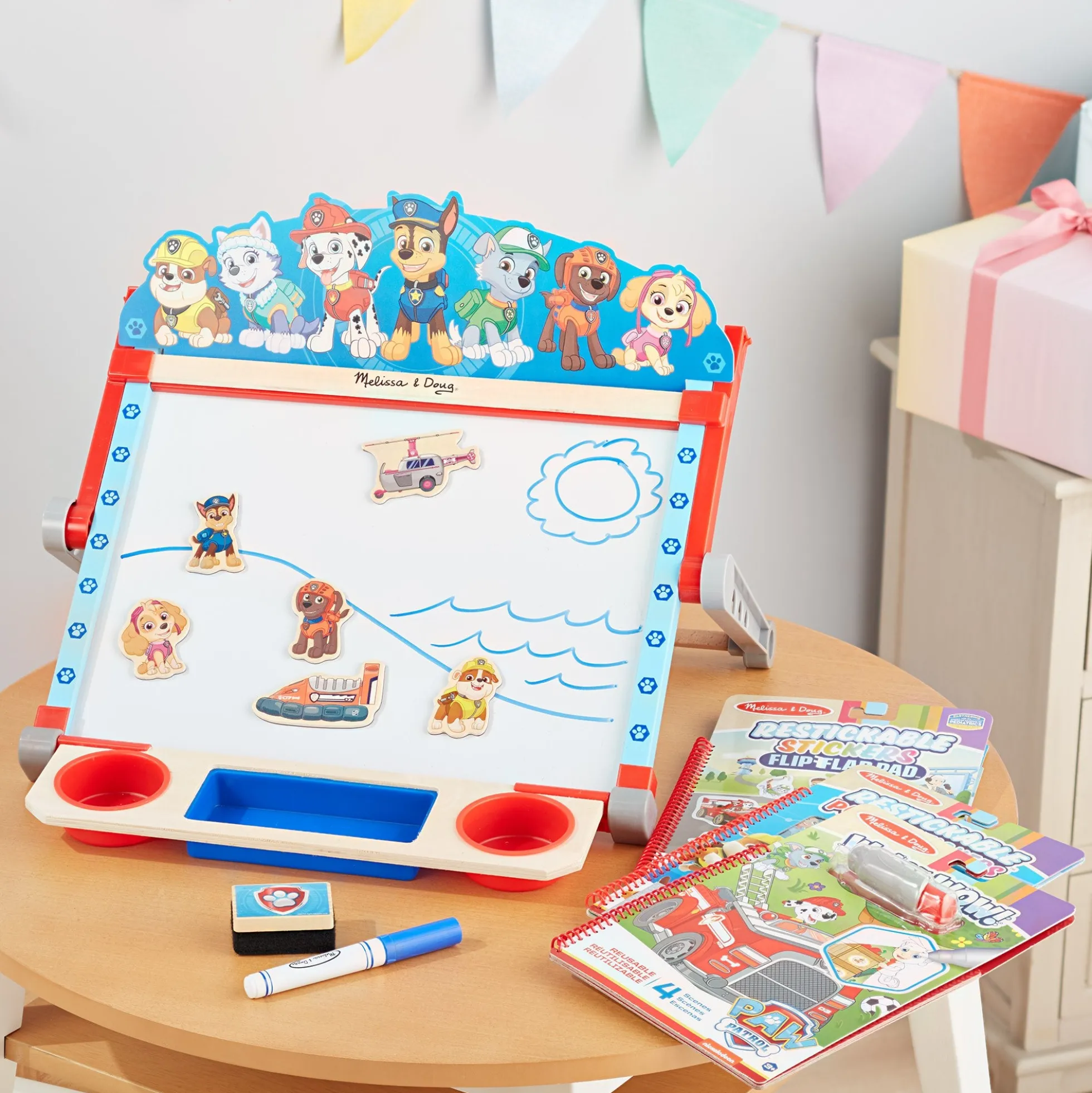 PAW Patrol Wooden Tabletop Art Center