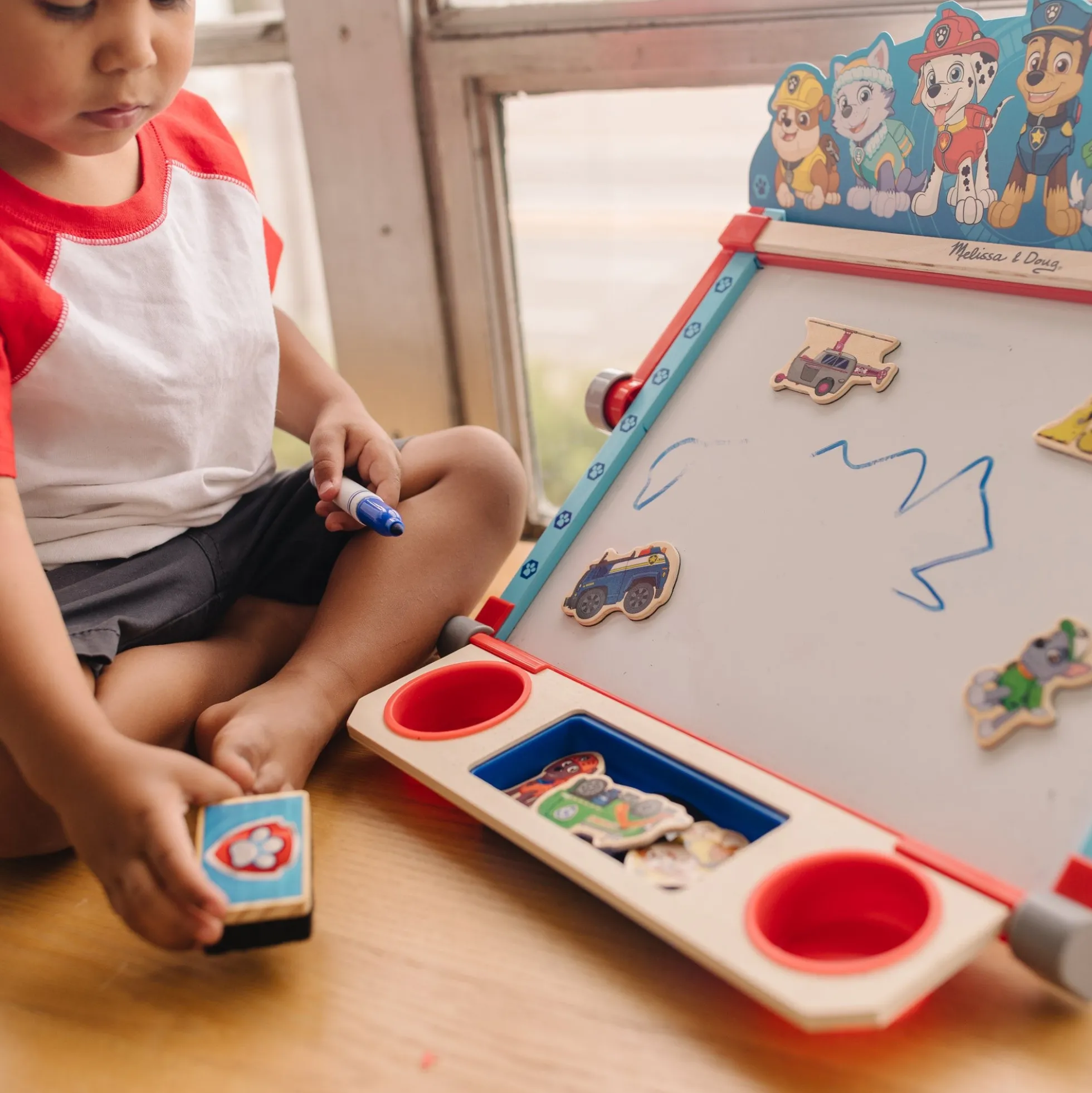 PAW Patrol Wooden Tabletop Art Center