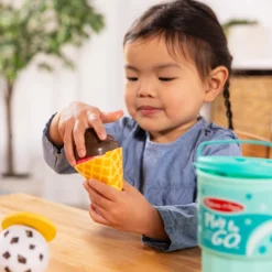 Play to Go Ice Cream Play Set