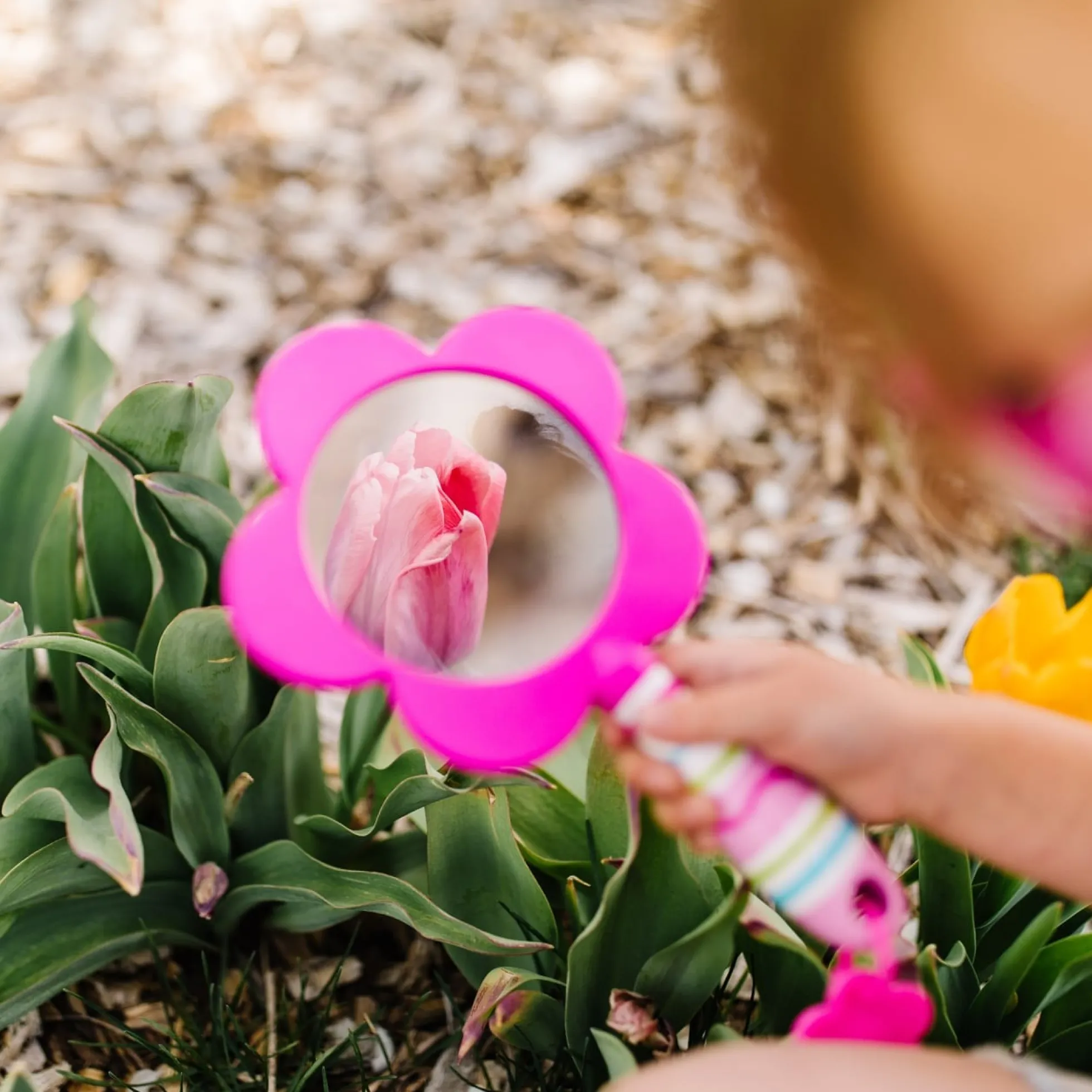 Pretty Petals Magnifier
