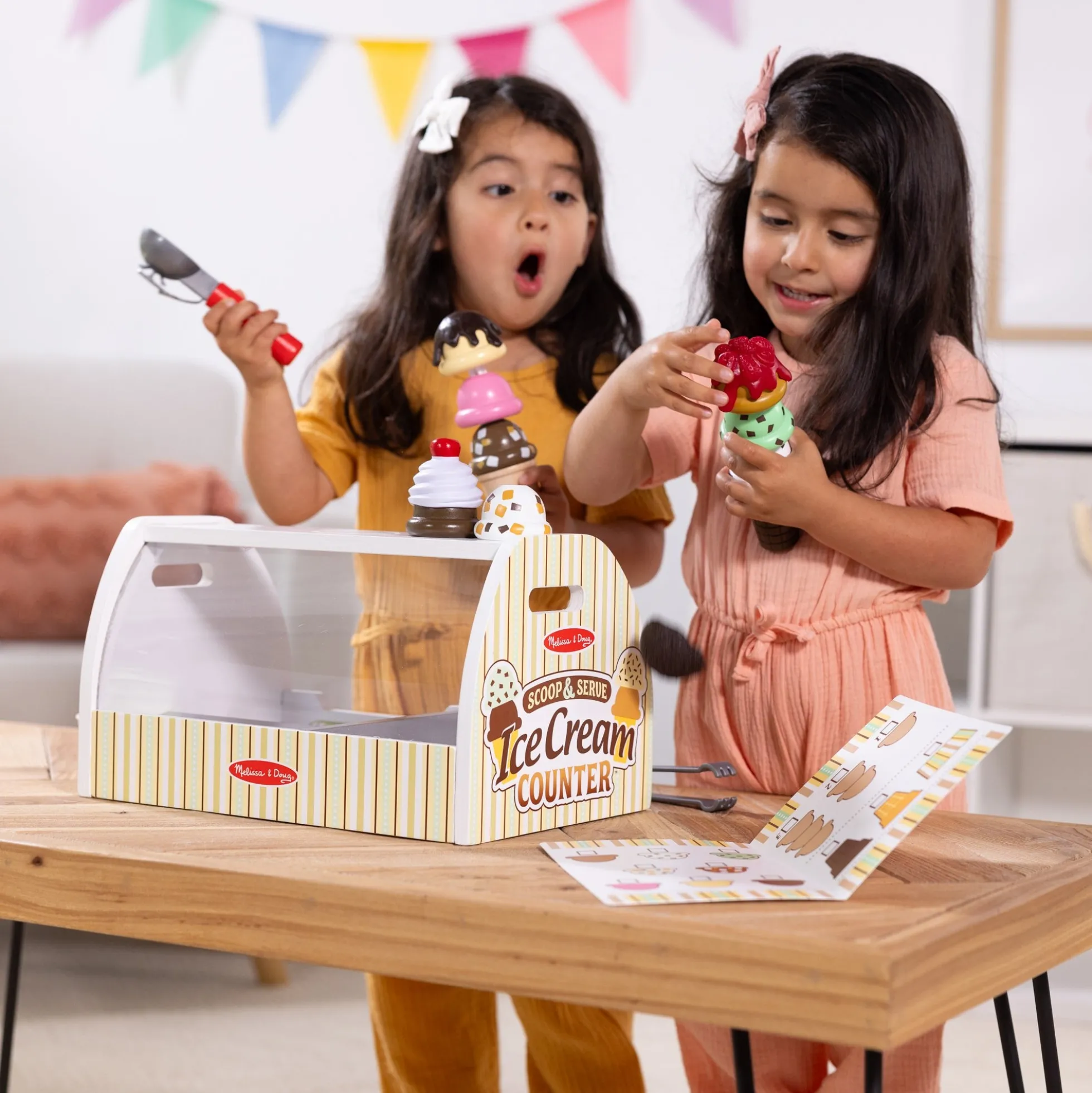 Scoop & Serve Ice Cream Counter