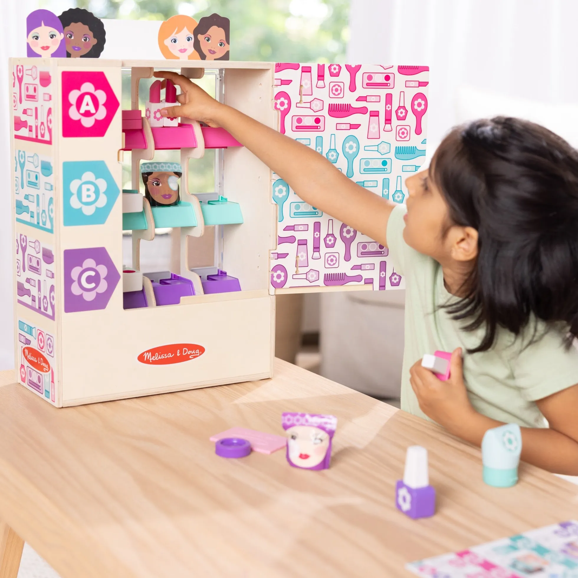 Sort, Stock, Select Beauty Kiosk Play Set