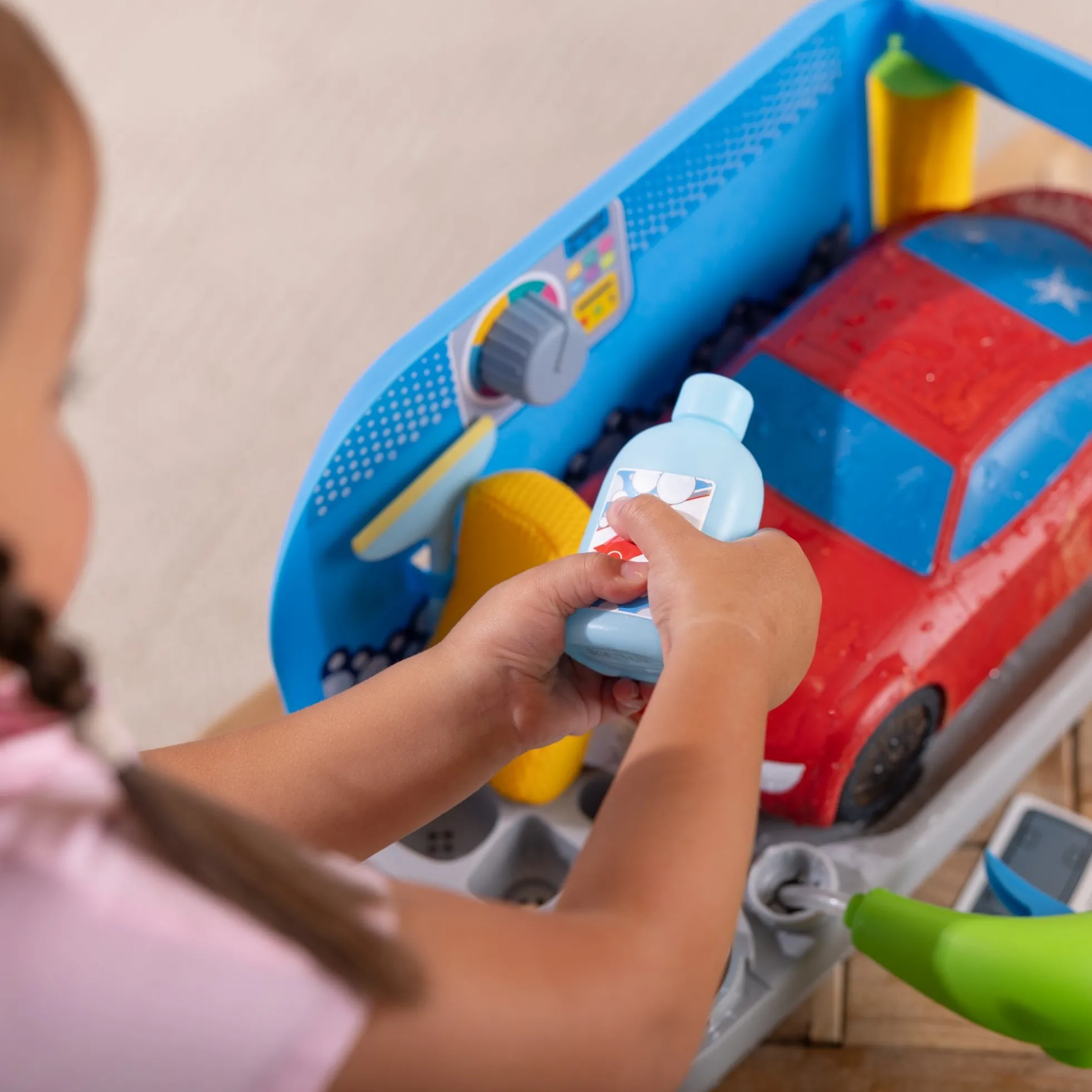 Spray & Shine Car Wash Play Set
