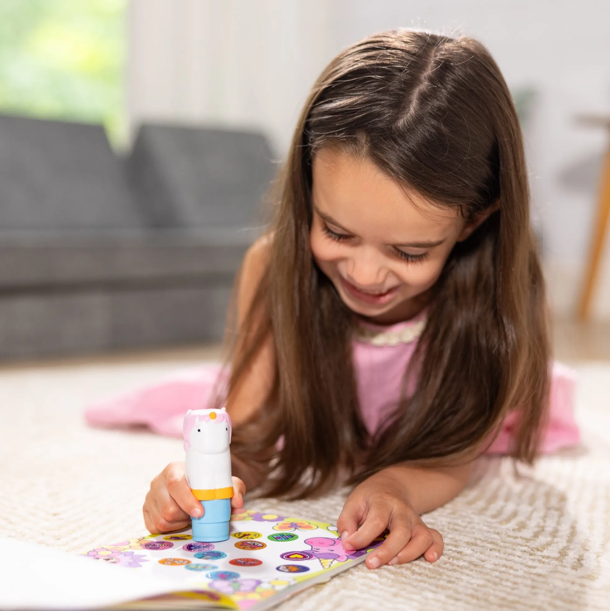 Sticker WOW!™ Activity Pad & Sticker Stamper - Unicorn