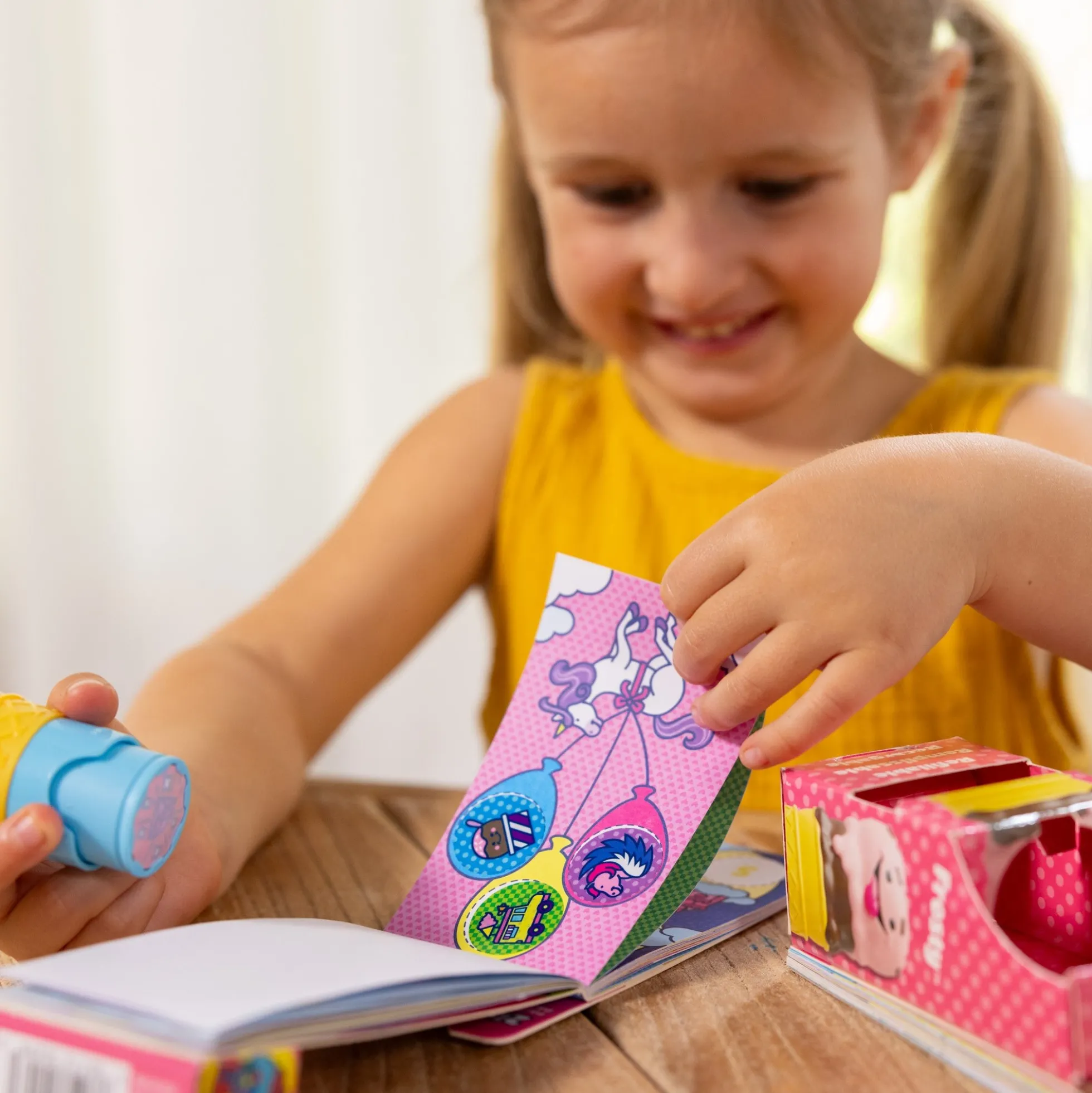 Sticker WOW!™ Ice Cream Bundle: Activity Pad & Sticker Stamper + Mini Activity Pad and 200 Refill Stickers