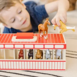 Take-Along Show-Horse Stable