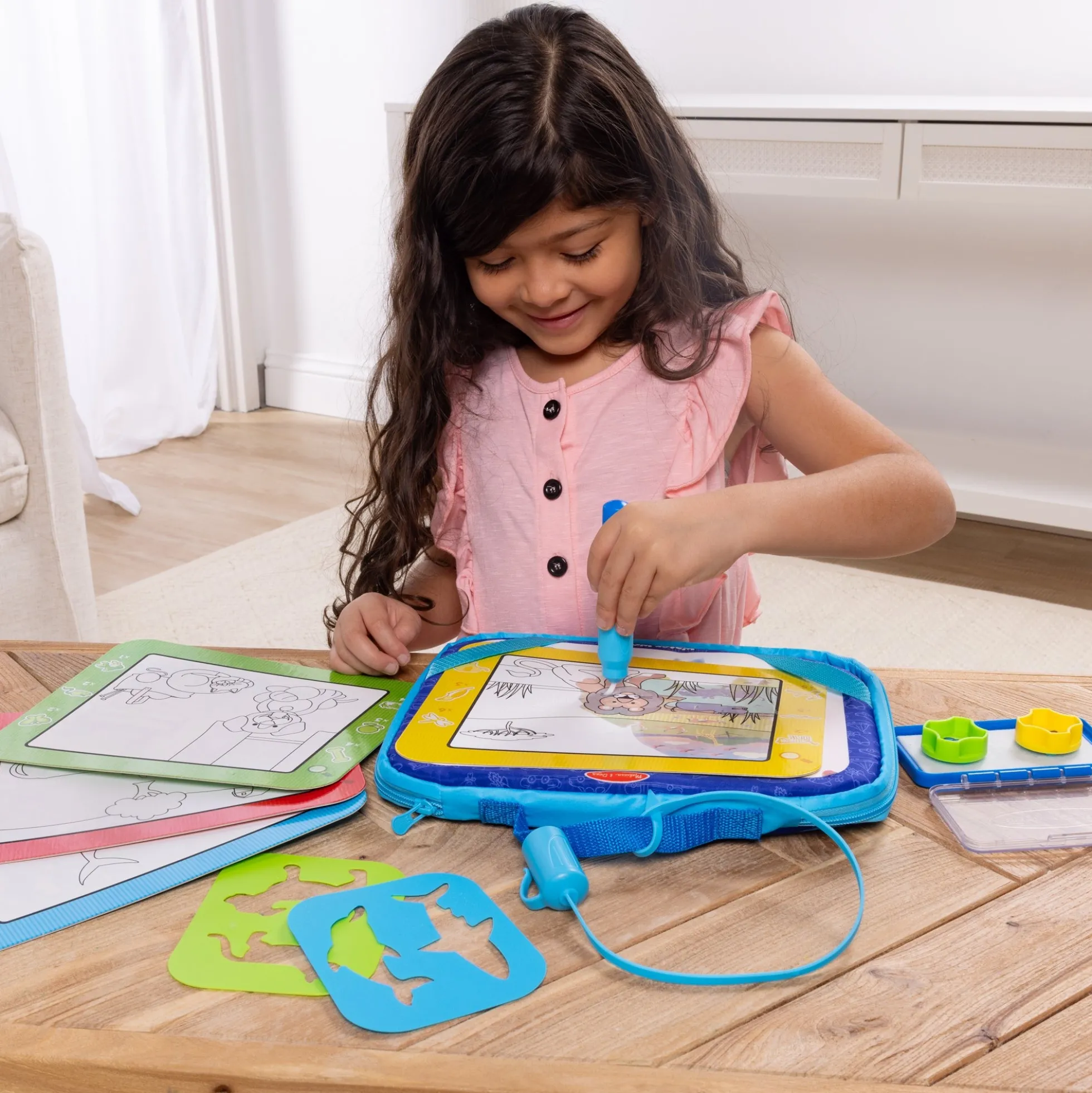 Water WOW! Take-Along Multi-Activity Drawing Set