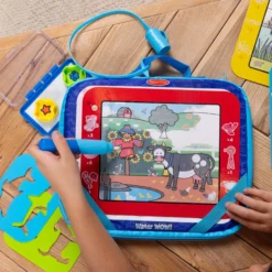 Water WOW! Take-Along Multi-Activity Drawing Set