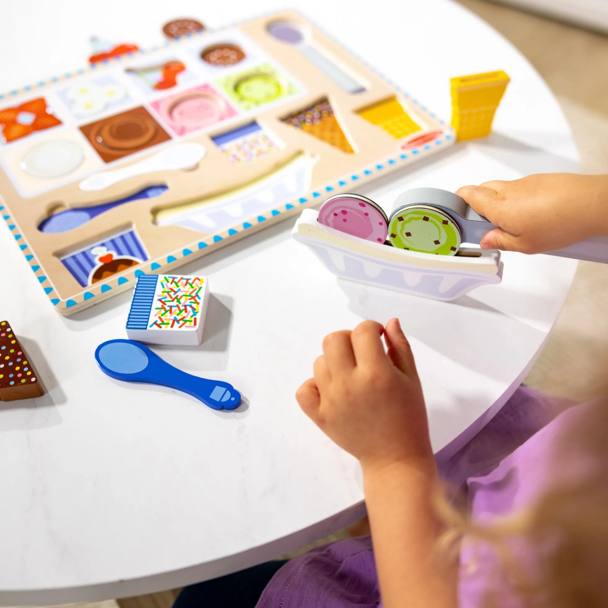 Wooden Magnetic Ice Cream Puzzle & Play Set - 16 Pieces