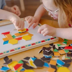 Wooden Magnetic Pattern Block Kit